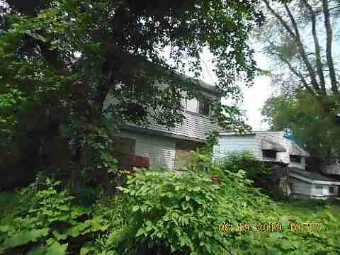 14040 Burt (7)_m.jpg